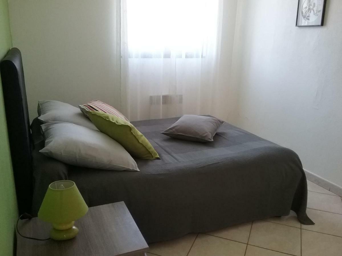 Appartement Abbazia Proche Ghisonaccia Migliacciaro Dış mekan fotoğraf